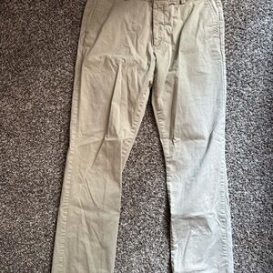 Vineyard Vines Men's Khaki Chinos